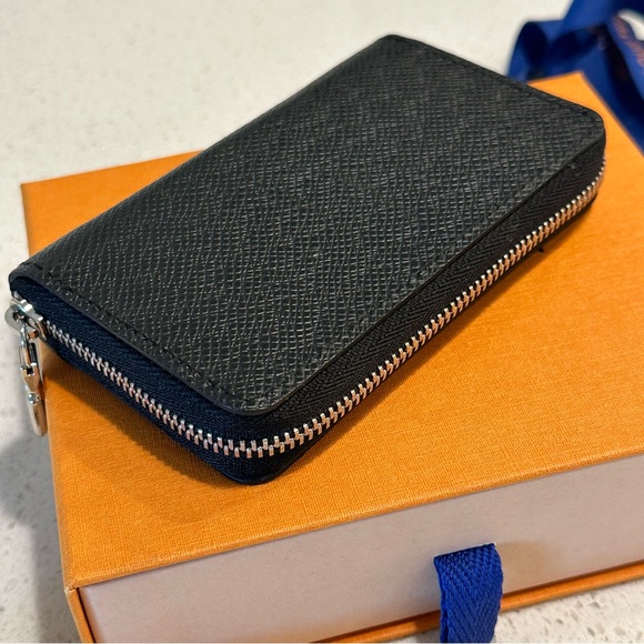 Louis Vuitton Zippy Coin Purse pouch Vertical Taiga Leather M30511 Box, dustbag - Picture 14 of 16